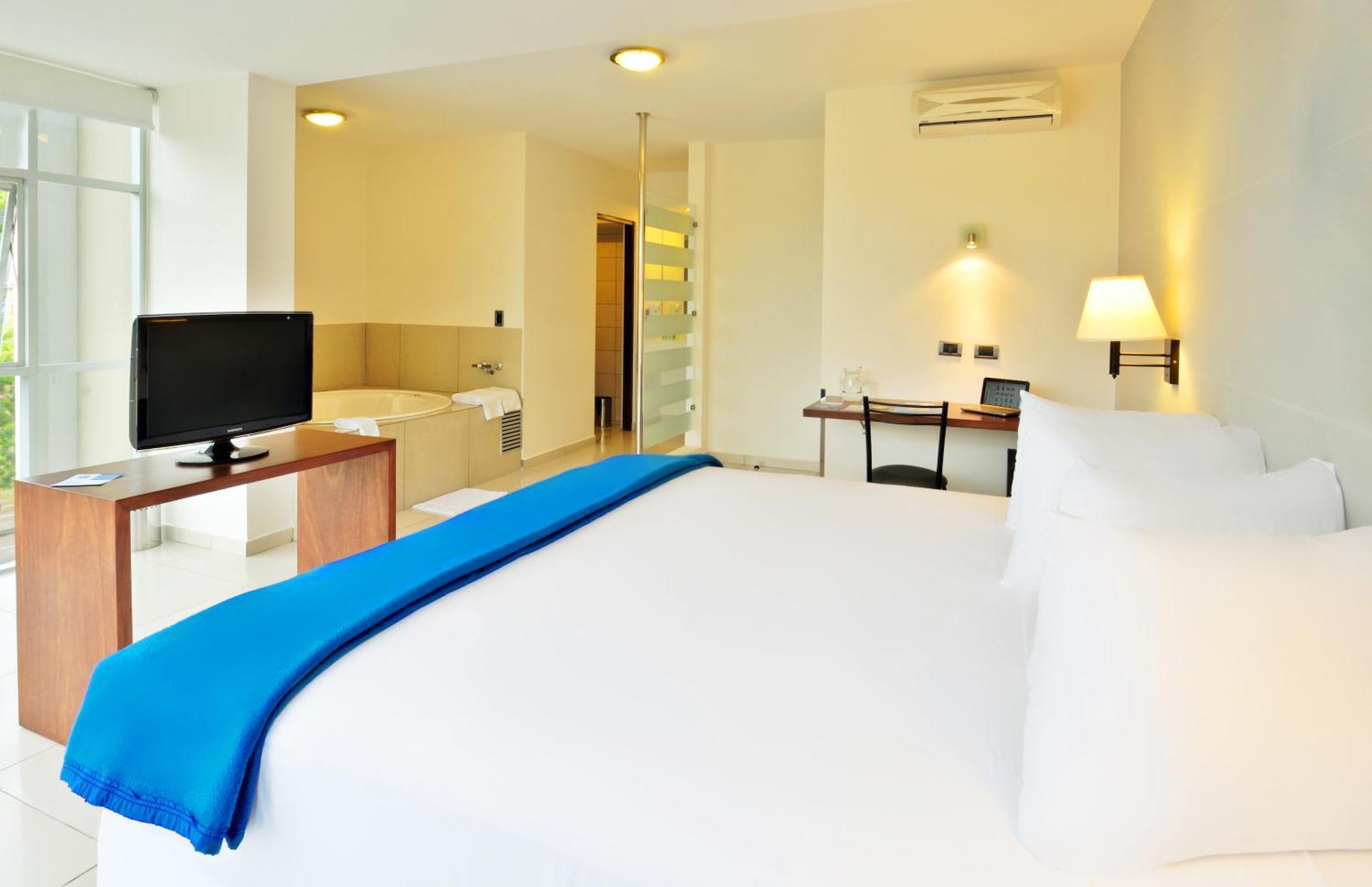 Hotel Lp Santa Cruz Centro Santa Cruz de La Sierra Ngoại thất bức ảnh